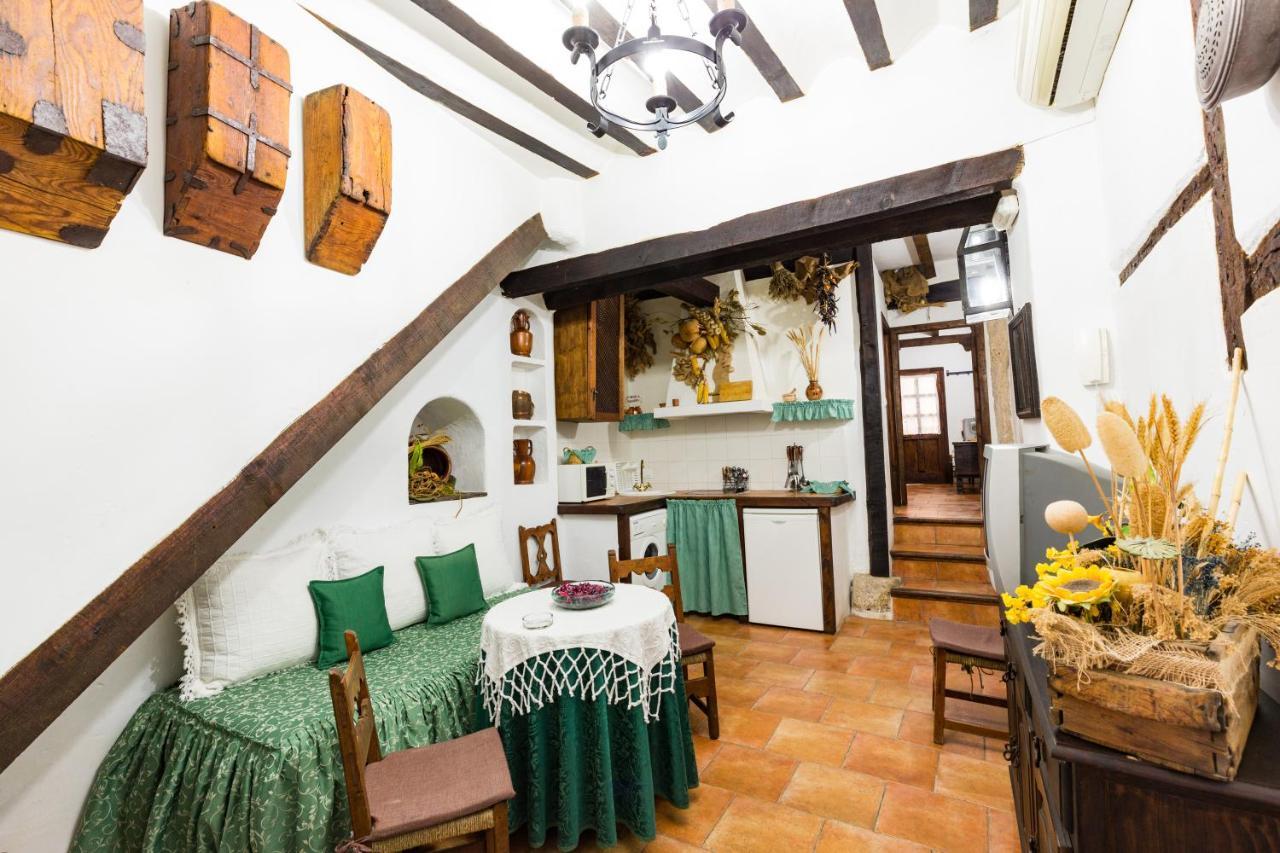 La Casa De Los Soportales Chinchón Eksteriør bilde